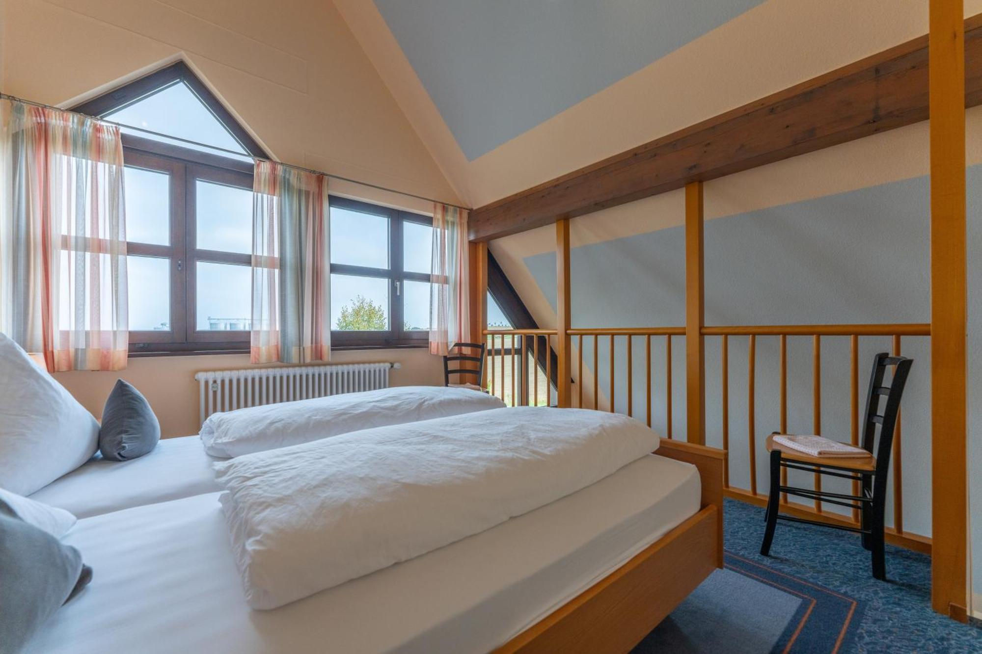 Burgstadt-Hotel Кастеллаун Экстерьер фото
