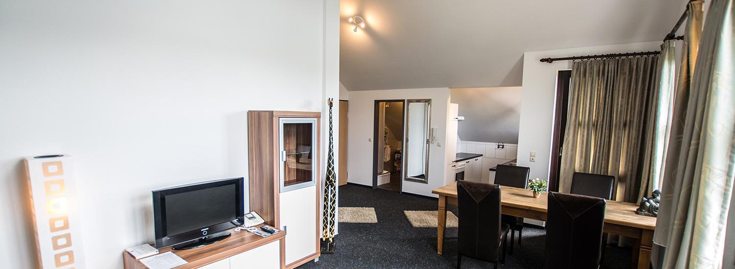 Burgstadt-Hotel Кастеллаун Экстерьер фото