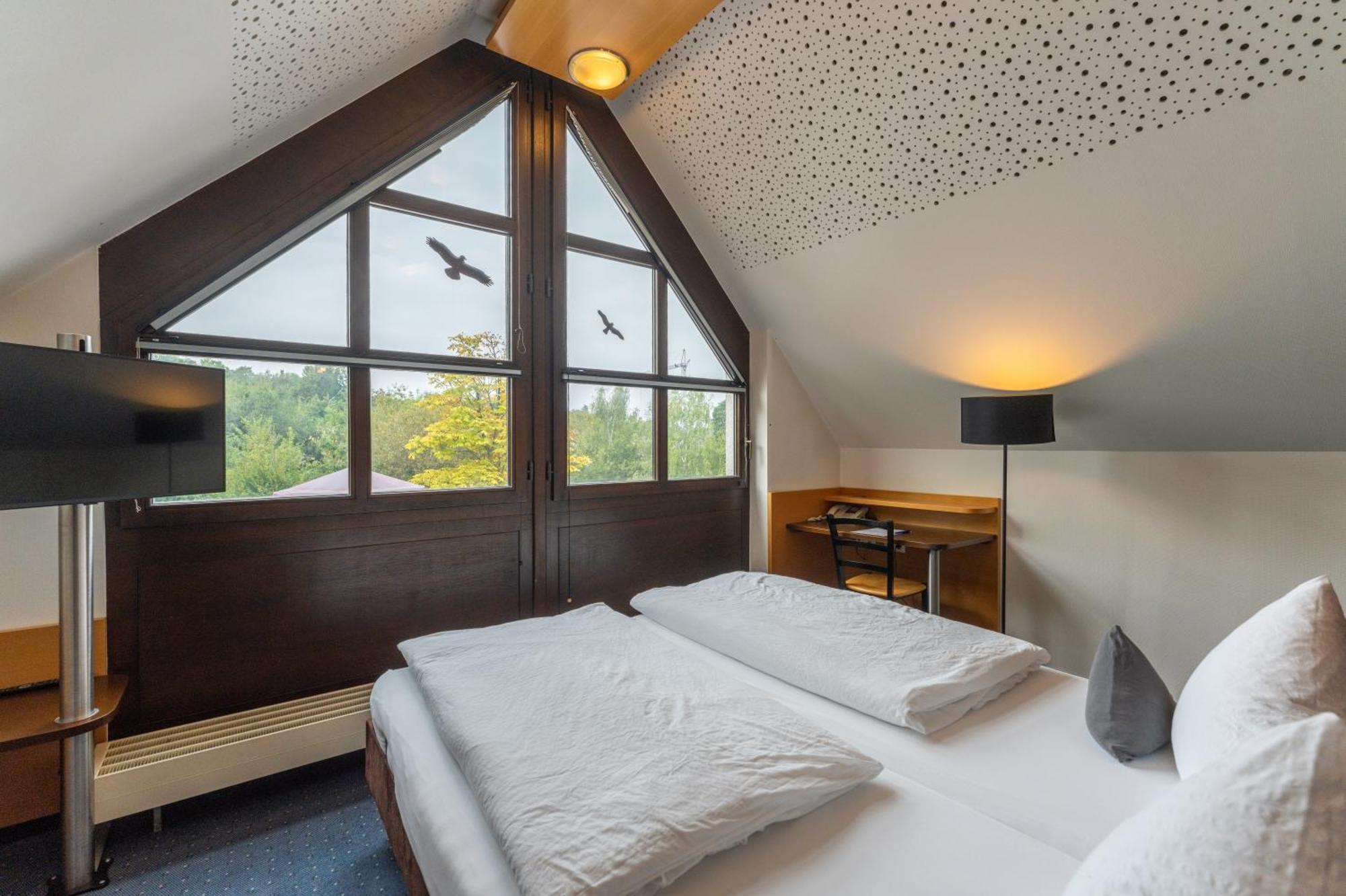 Burgstadt-Hotel Кастеллаун Экстерьер фото